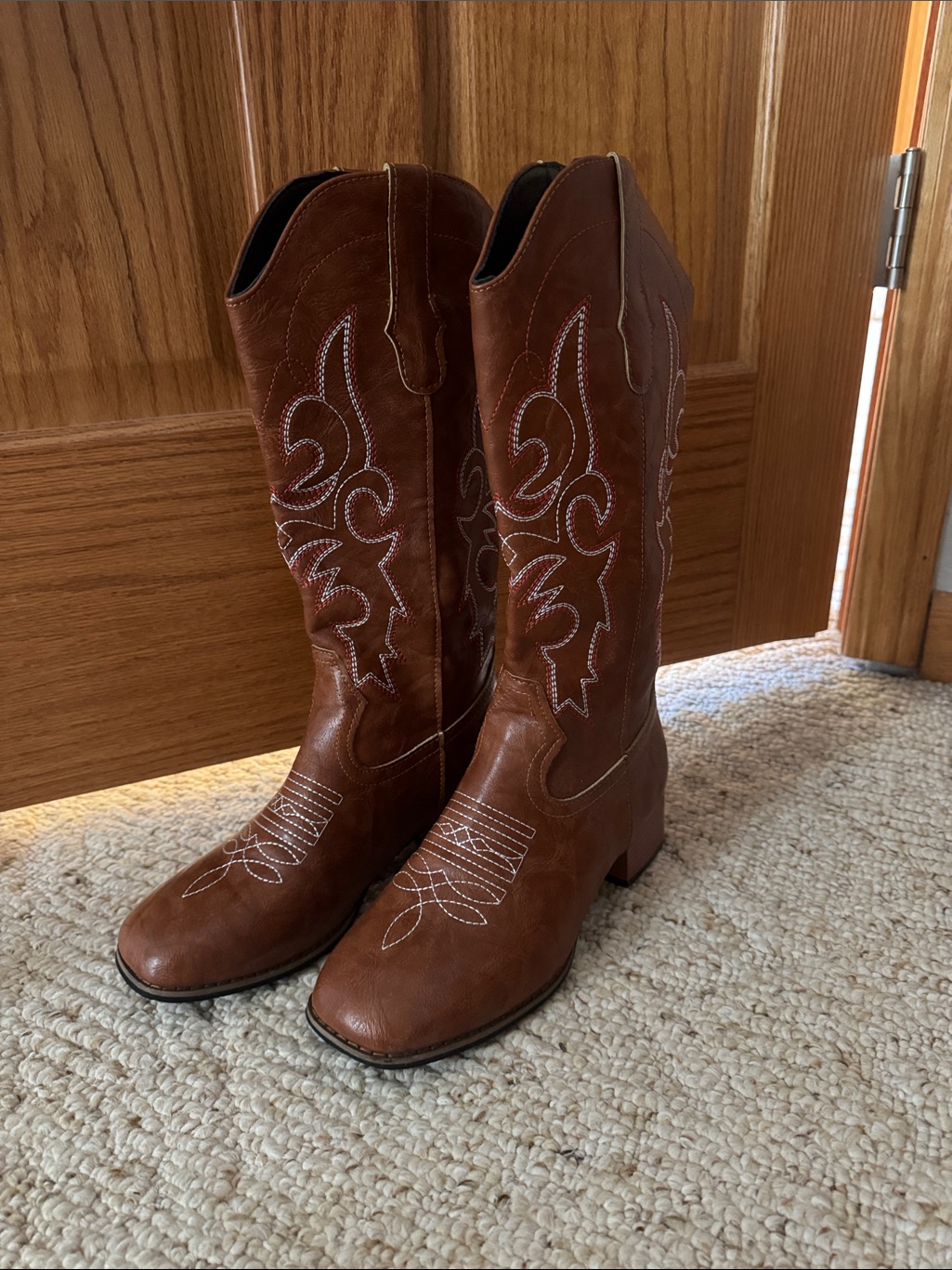 Women's Brown Heeled Cowboy Boots - Classic Western Style